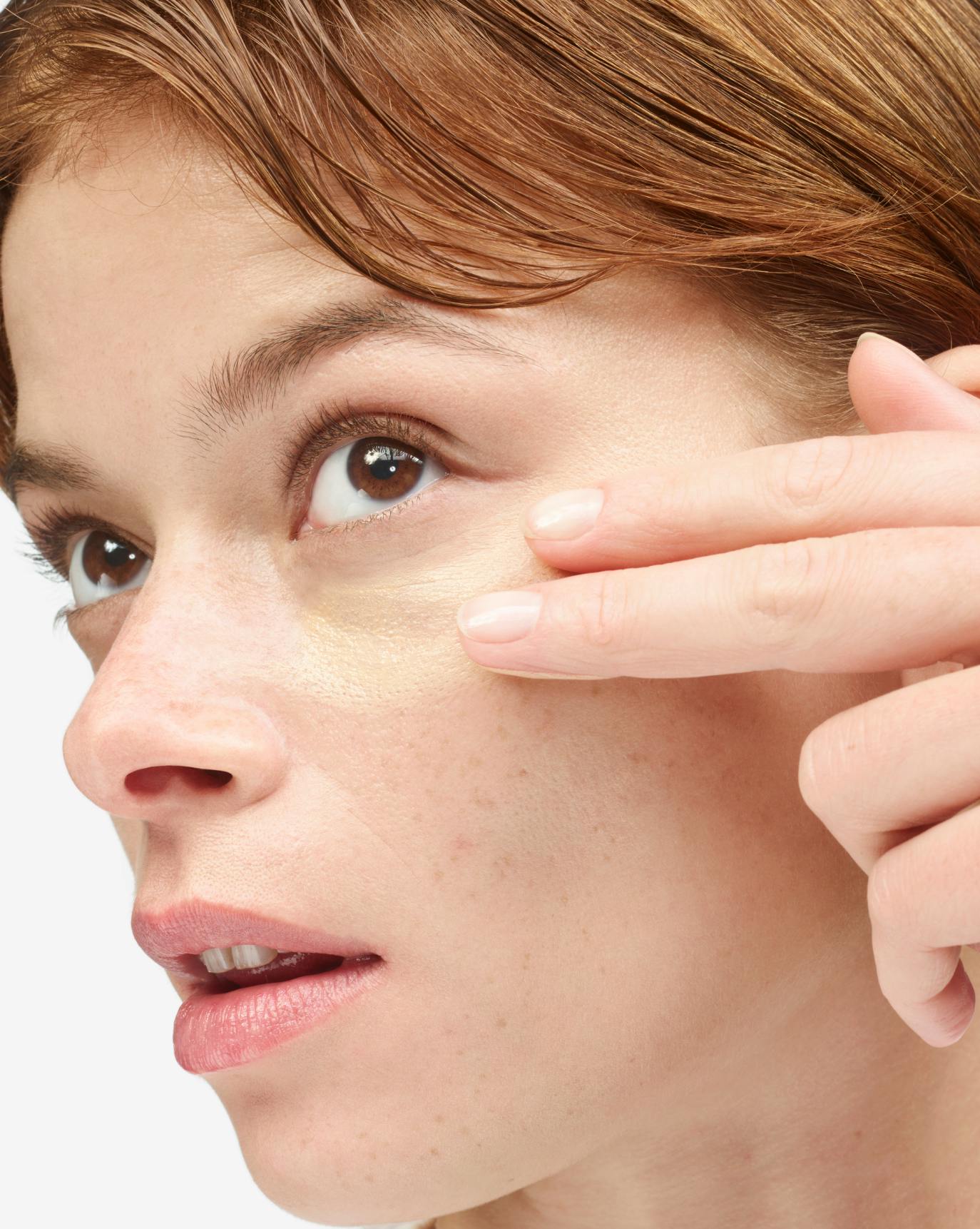 Stretch Balm Concealer medium coverage + dewy finish