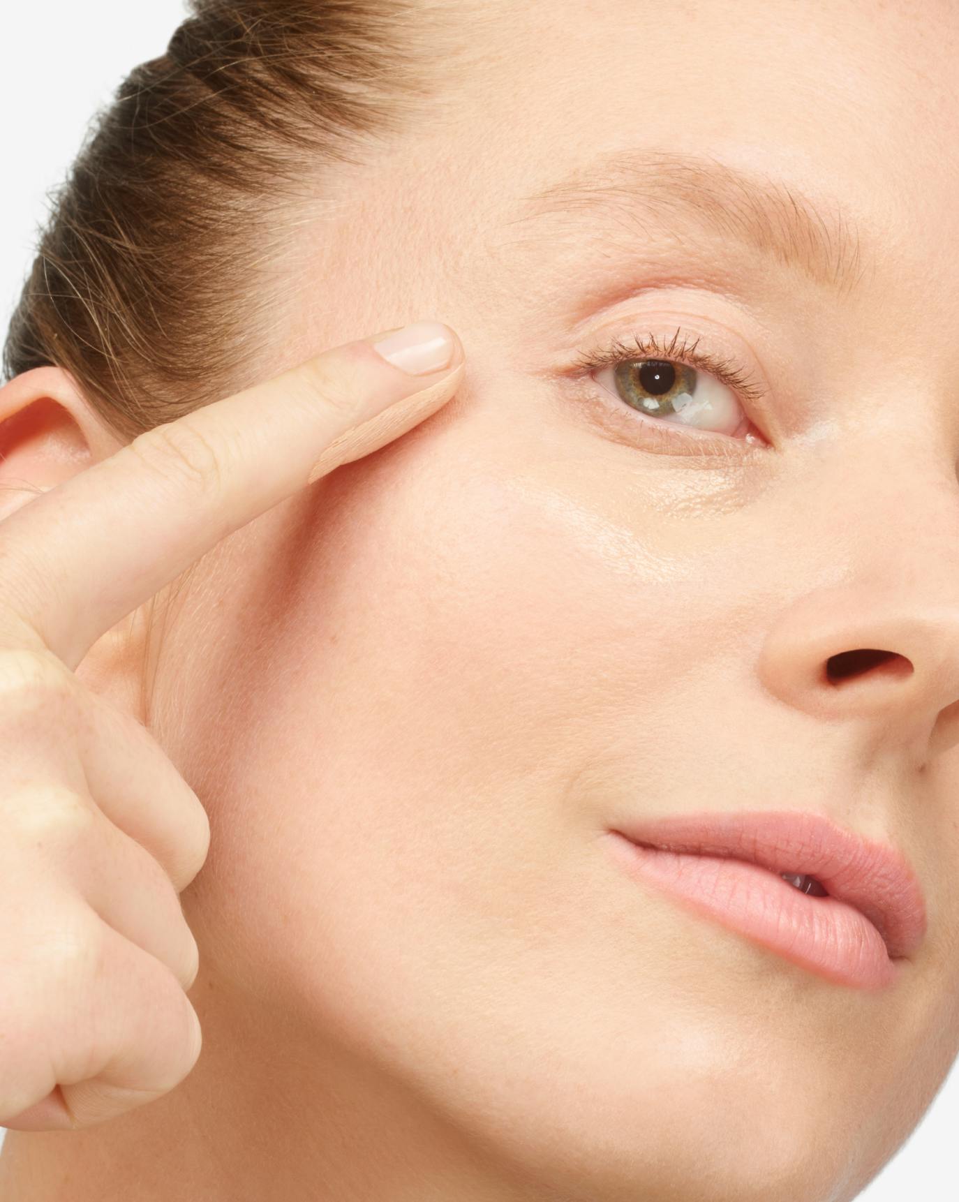 Stretch Balm Concealer medium coverage + dewy finish