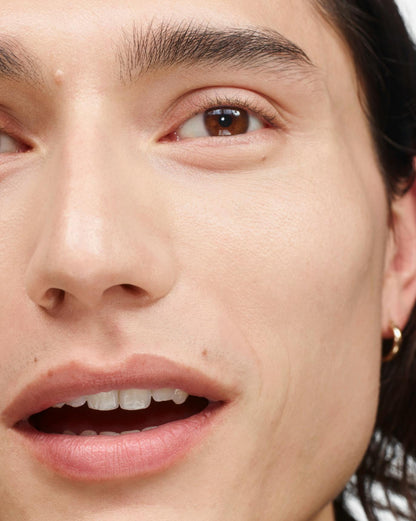 Light Silken Veil Foundation