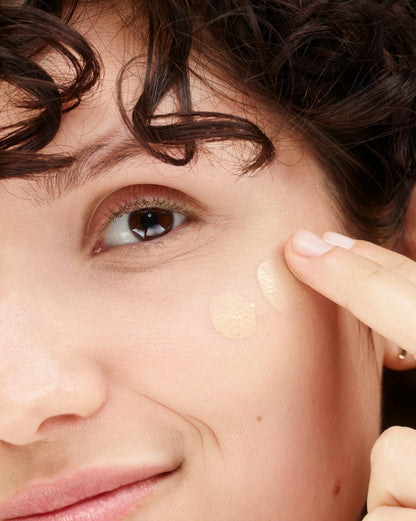 Light Silken Veil Foundation