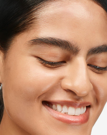 Medium Silken Veil Foundation