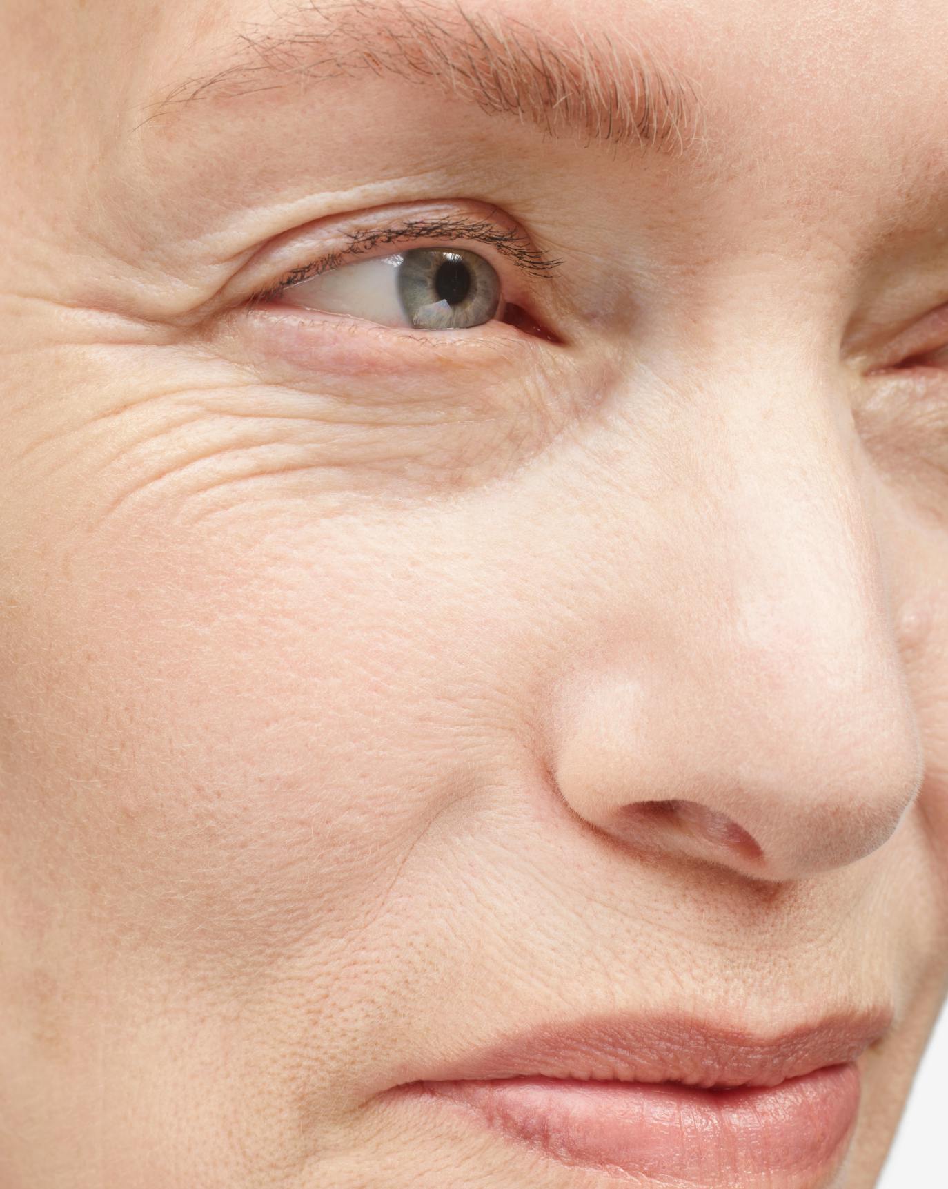 Light Silken Veil Foundation