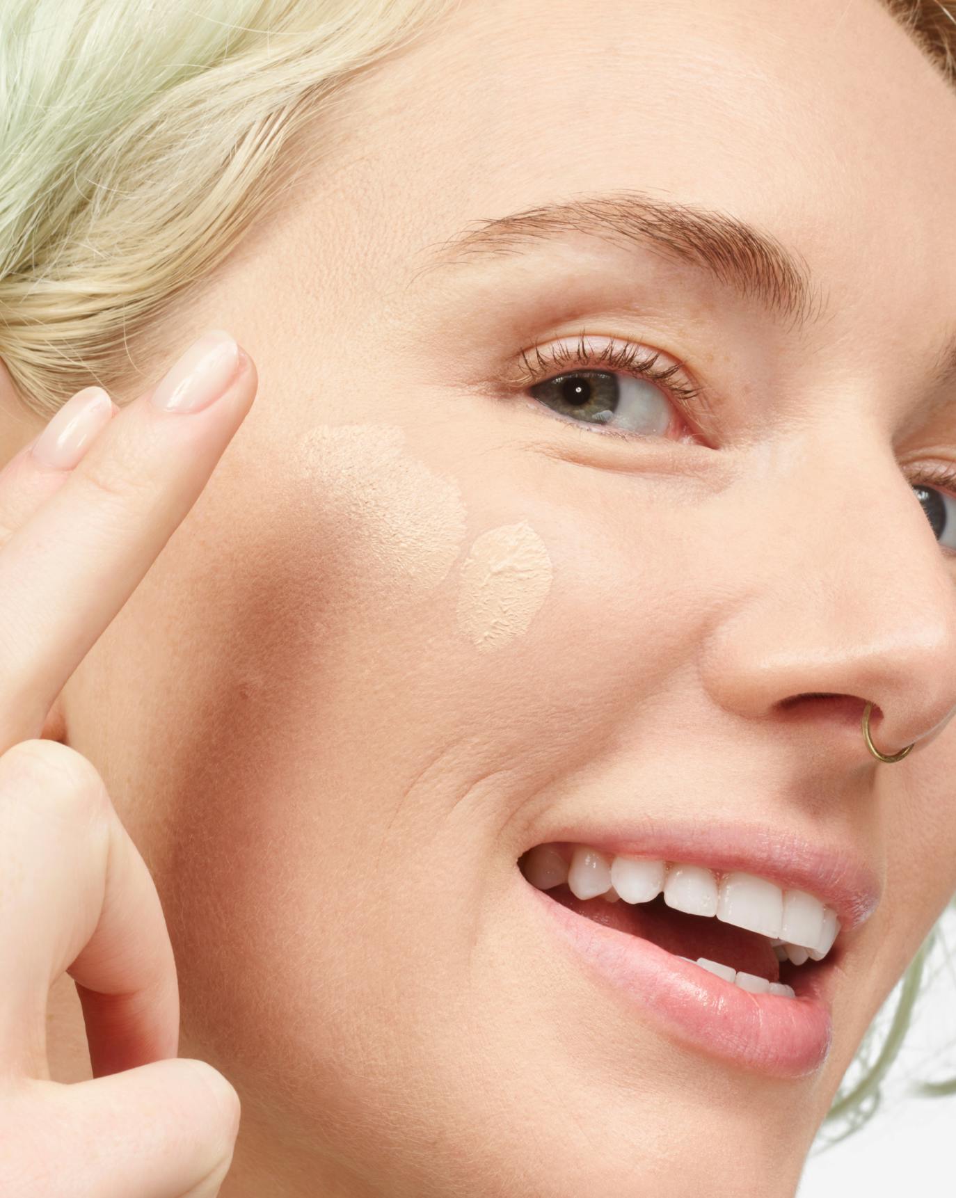 Light Silken Veil Foundation