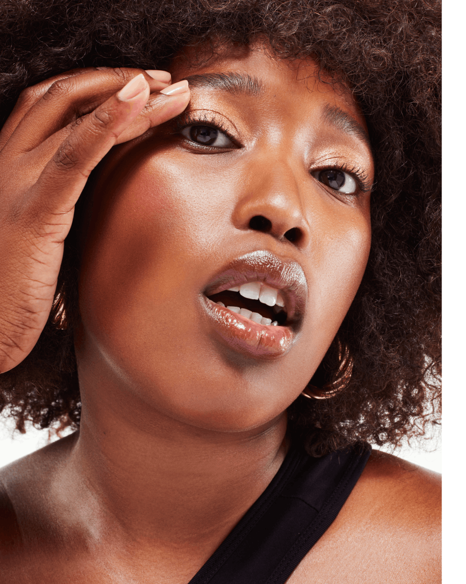 LumeVeil Glistening Eye Glow