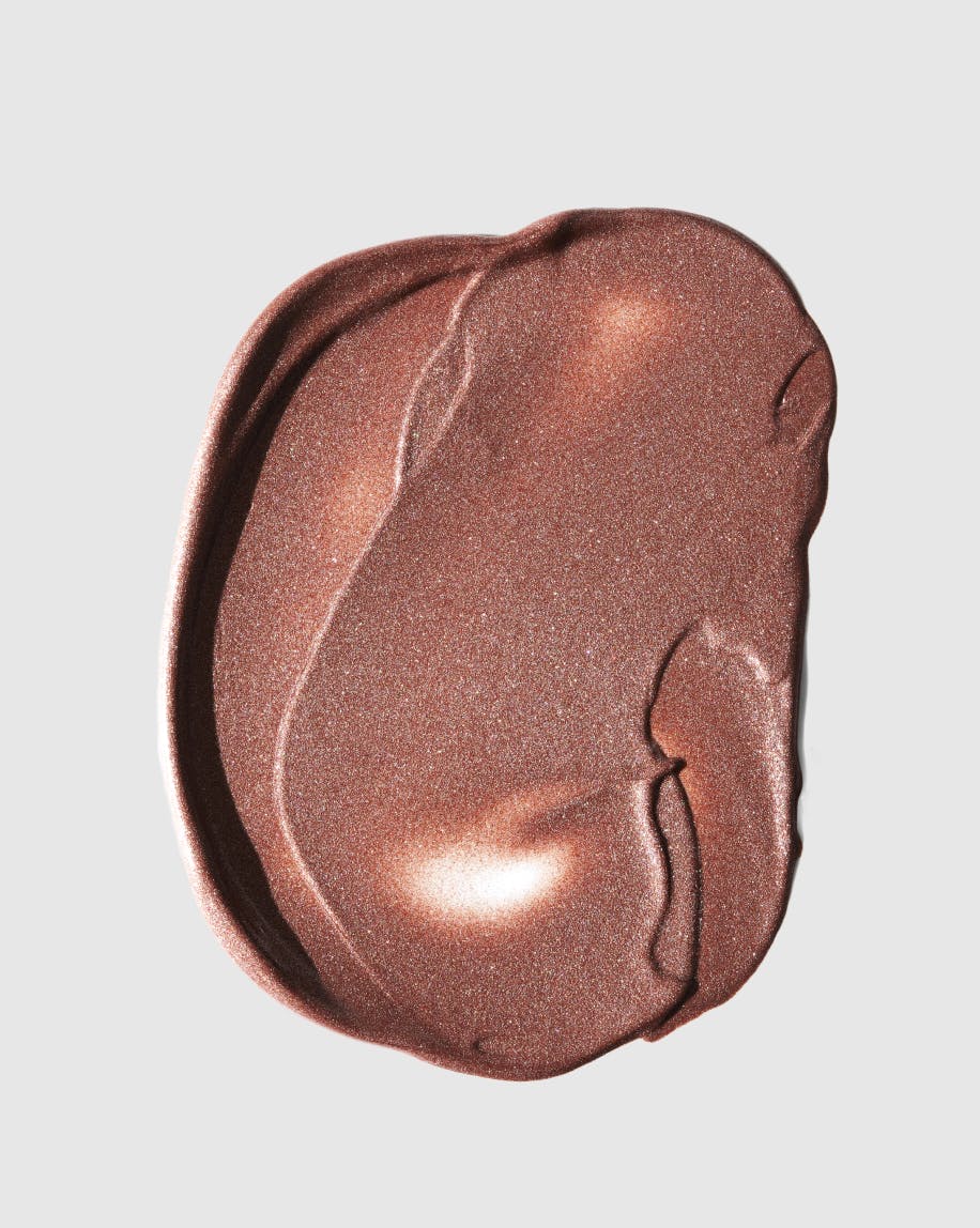 LumeVeil Glistening Eye Glow