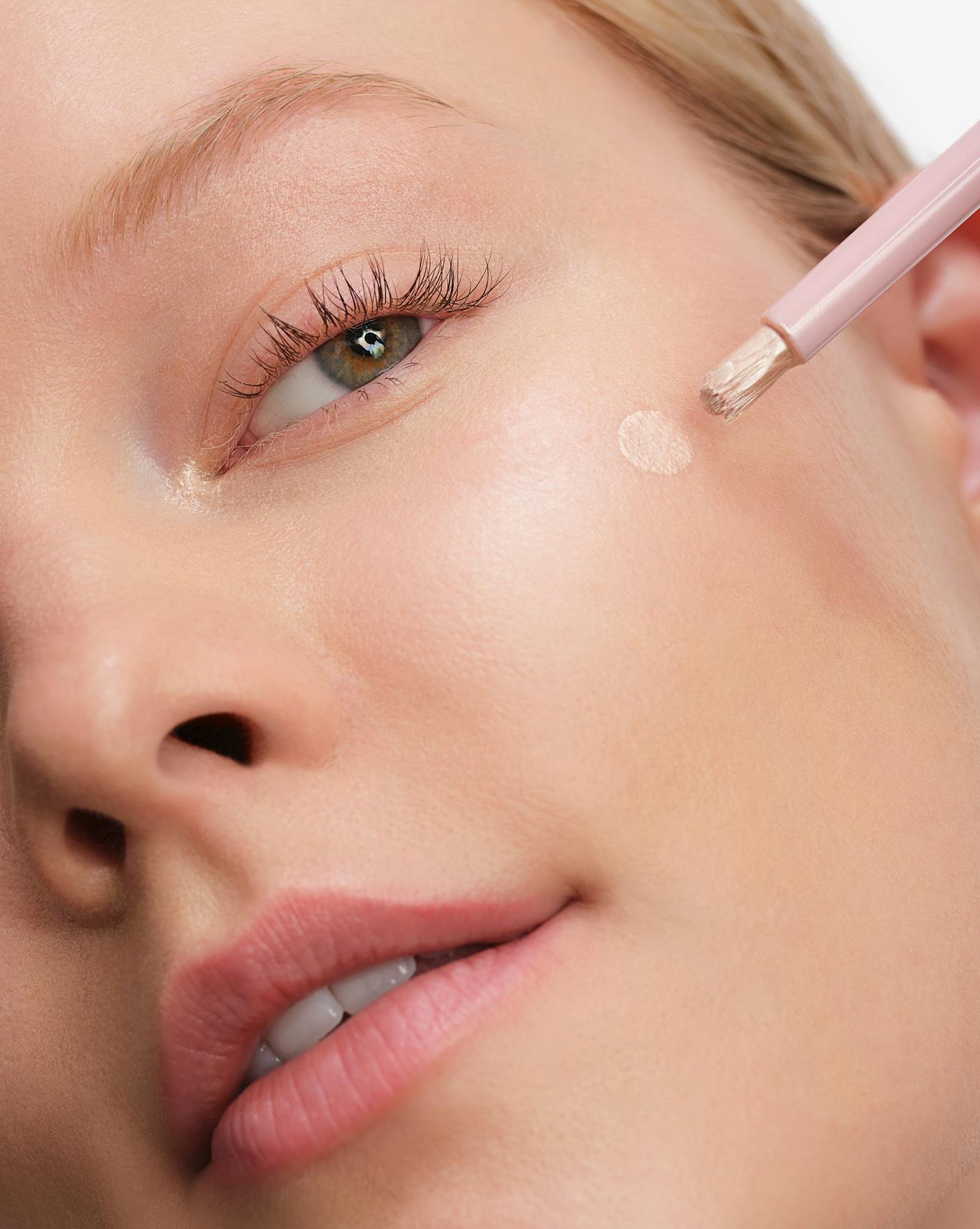 Skylight Liquid highlighter
