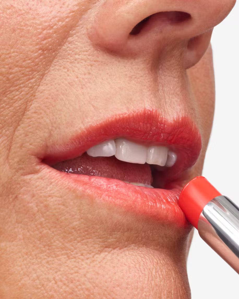 SilkLuxe Nourishing Lipstick