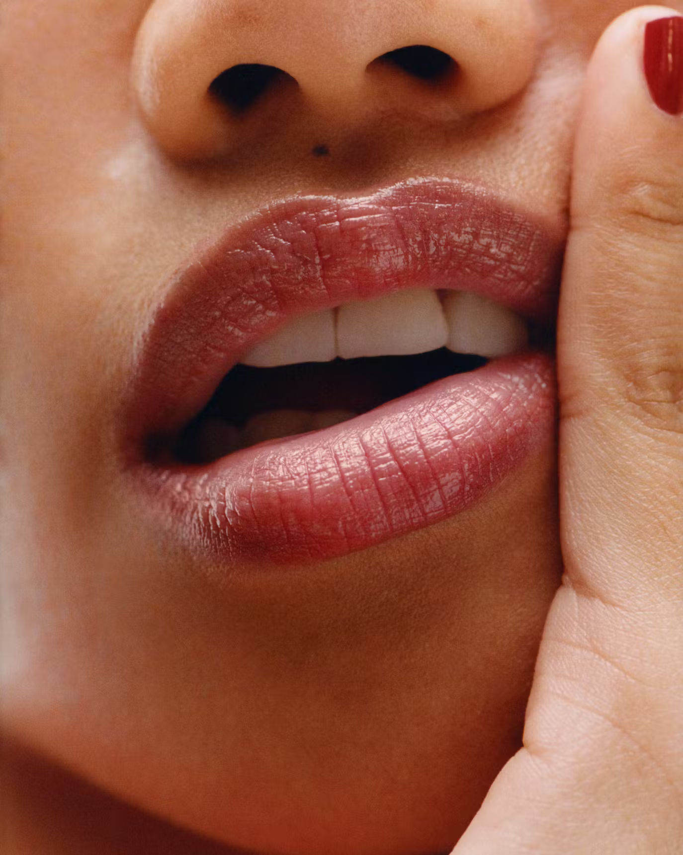 SilkLuxe Nourishing Lipstick