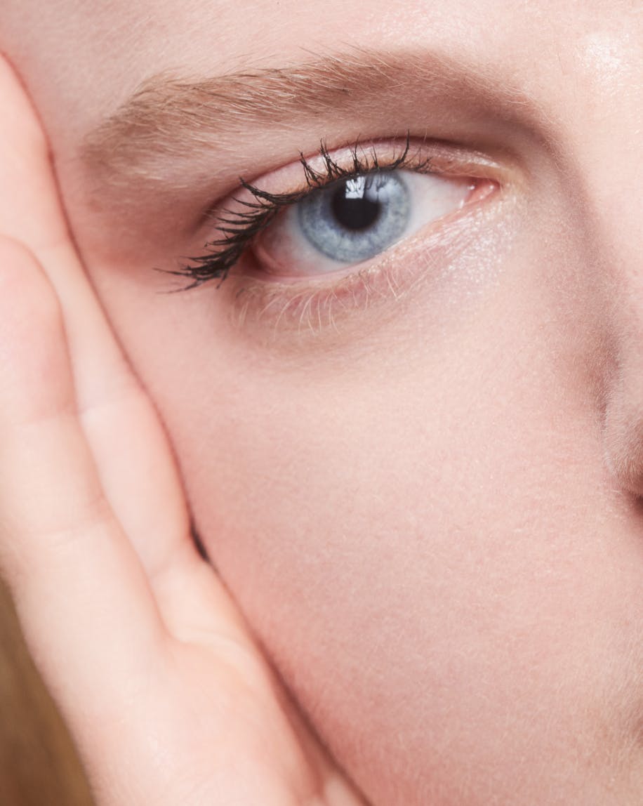 AirSet Weightless Finishing Powder